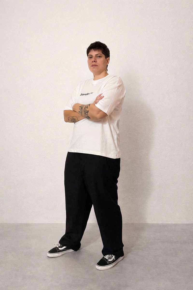 Referência visual P1 · Helena